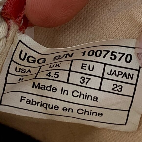 Ugg Australia womens sneakers size 6 37 red canvas striped lace up nautical - Picture 12 of 13